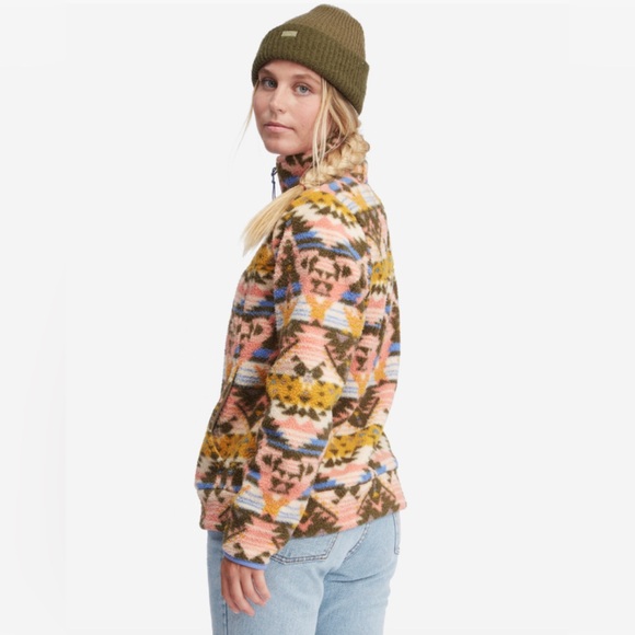 Billabong Adventure Fleece - Picture 4 of 9